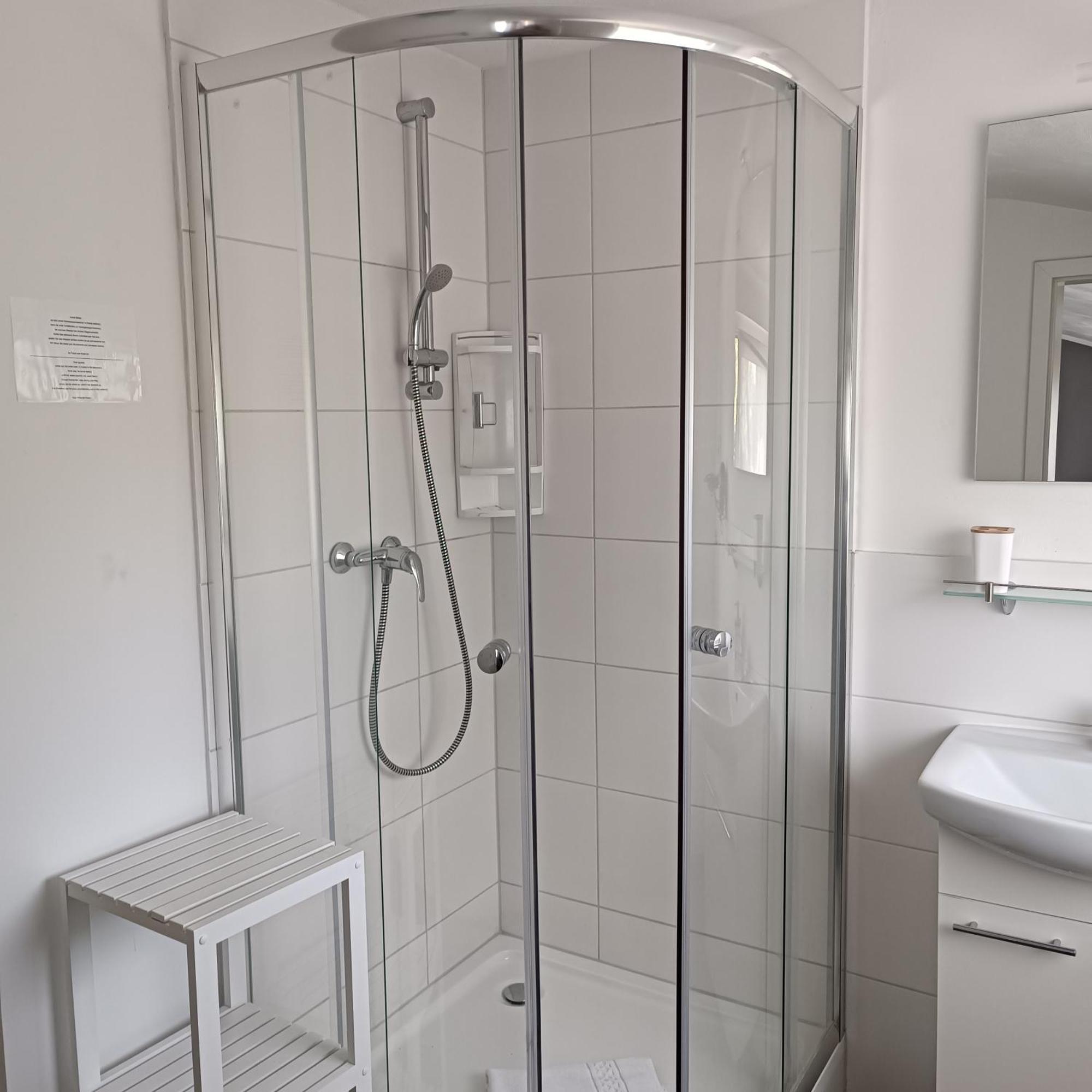 Hotel Ari Kaiserslautern Ngoại thất bức ảnh
